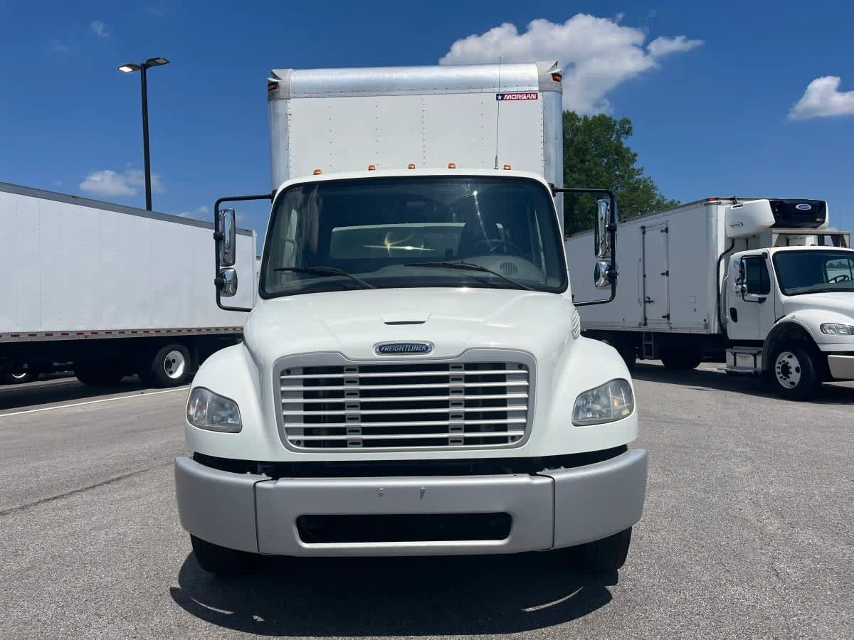 2020 Freightliner M2 106 in Beltsville, MD — photo 2