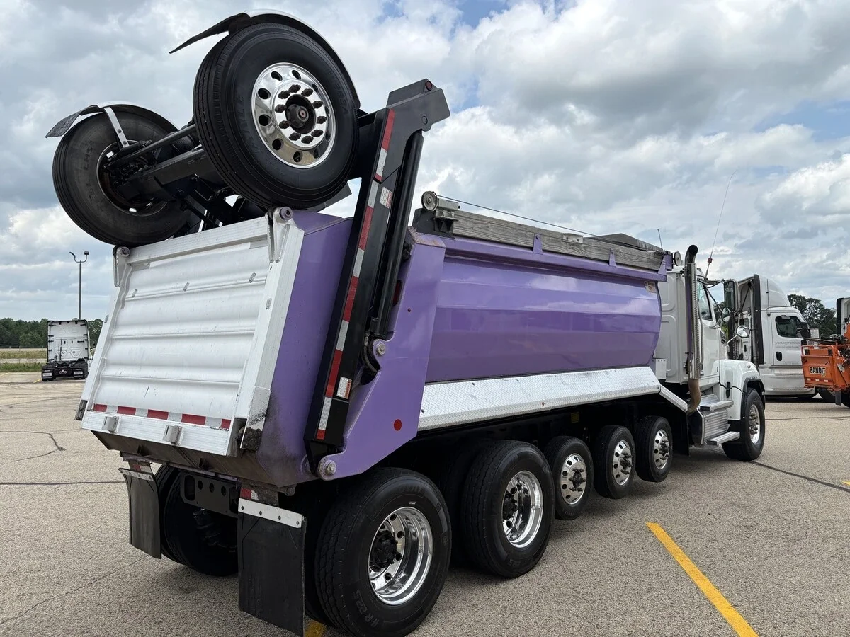 2020 Western Star 4700 — photo 5
