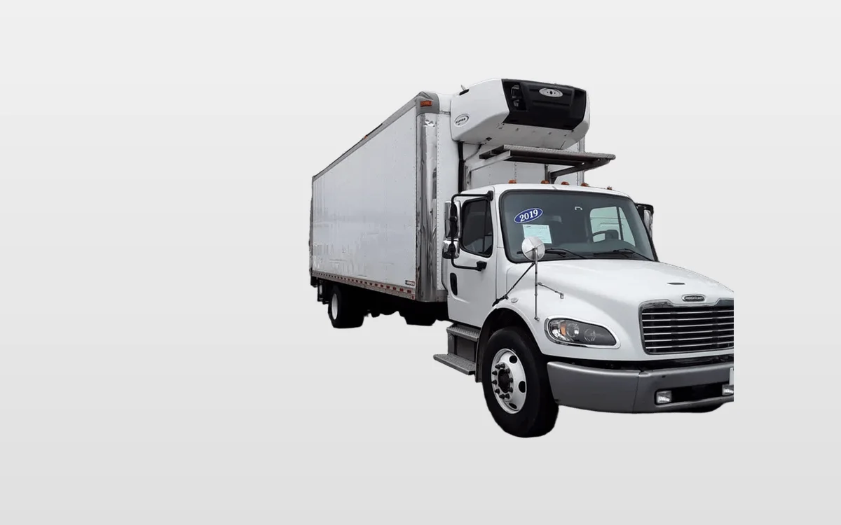 2019 Freightliner M2 106 - image 1