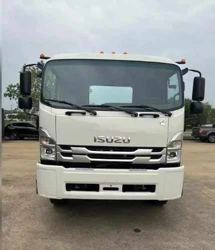 2025 Isuzu FVR - image 2