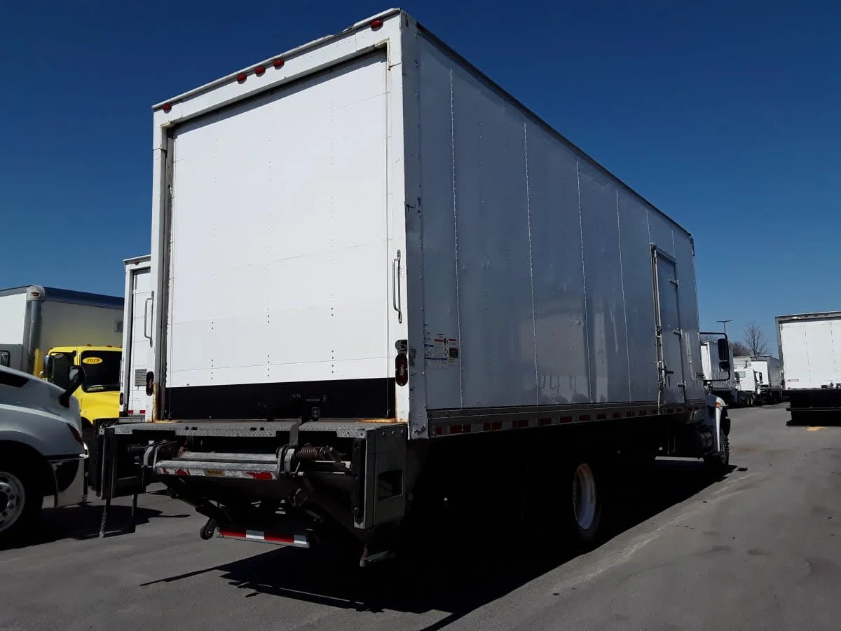 2019 International 4300 in Bolingbrook, IL — photo 4