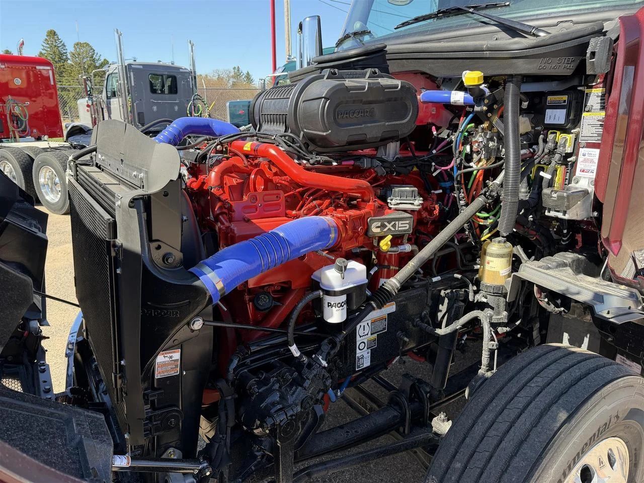 2027 Peterbilt 579 in Eau Claire, WI — photo 4