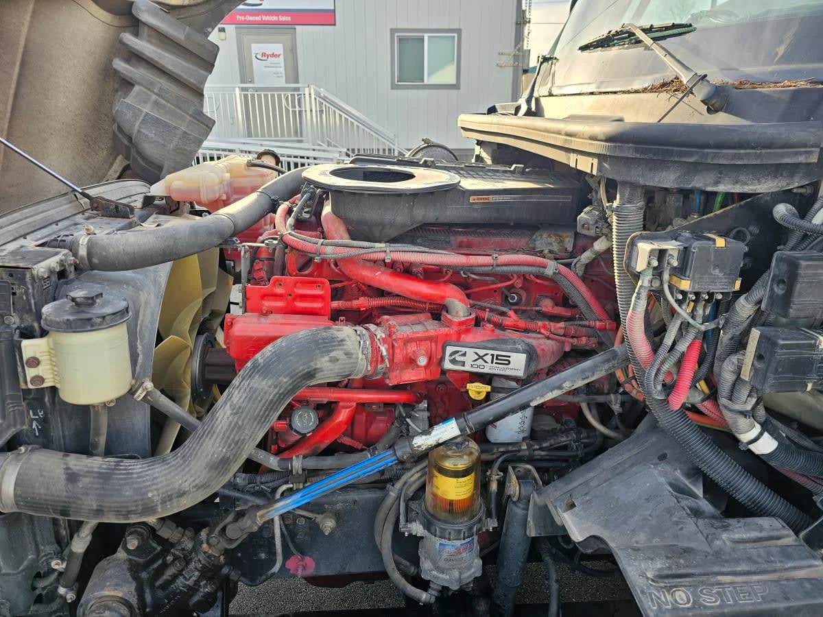 2020 International LT in Tacoma, WA — photo 9