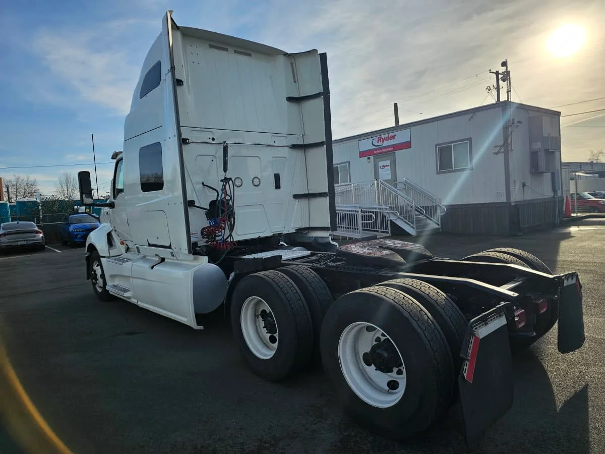 2020 International LT in Tacoma, WA — photo 6