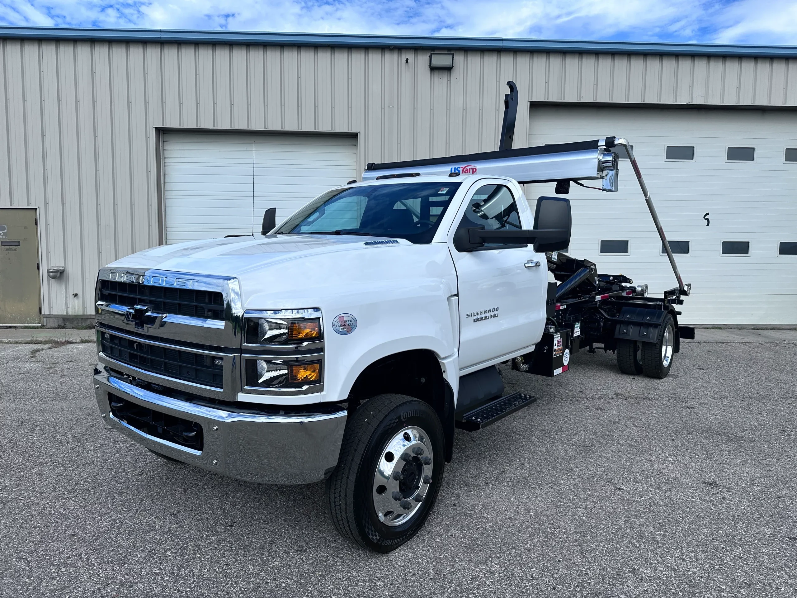 2025 Chevrolet — photo 3