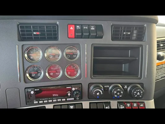2027 Kenworth T880 in Springdale, AR — photo 12