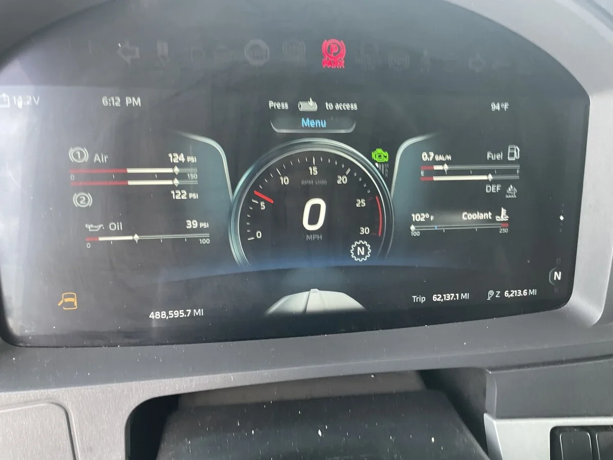 2023 Kenworth T680 — photo 23