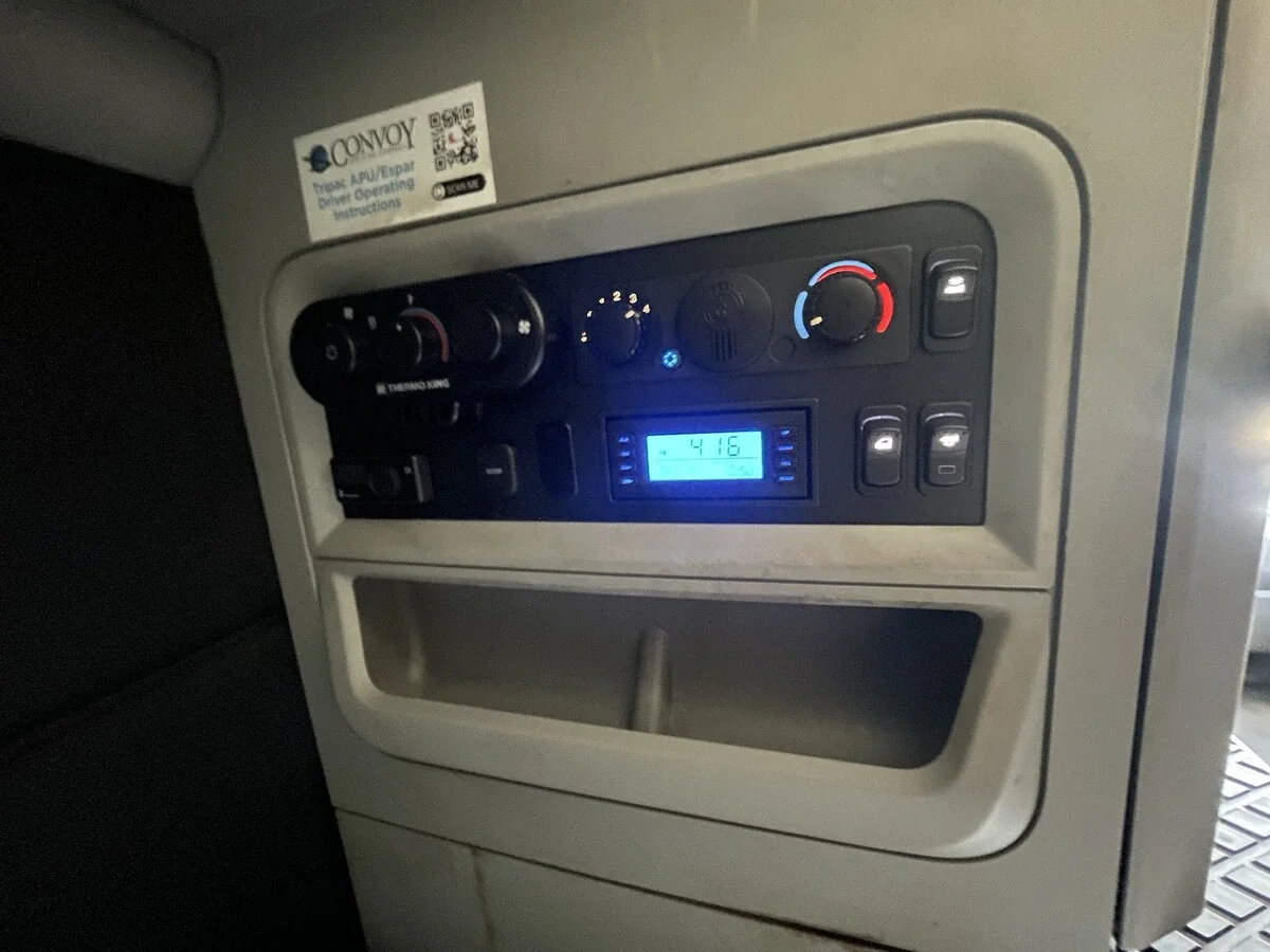 2023 Kenworth T680 — photo 33
