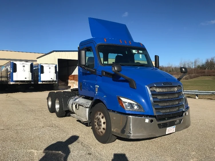 2019 Freightliner Cascadia in Auburn, MA