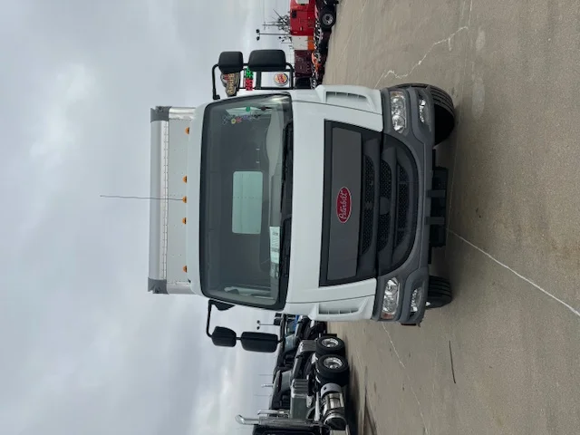 2024 Peterbilt 220EV in Council Bluffs, IA — photo 12