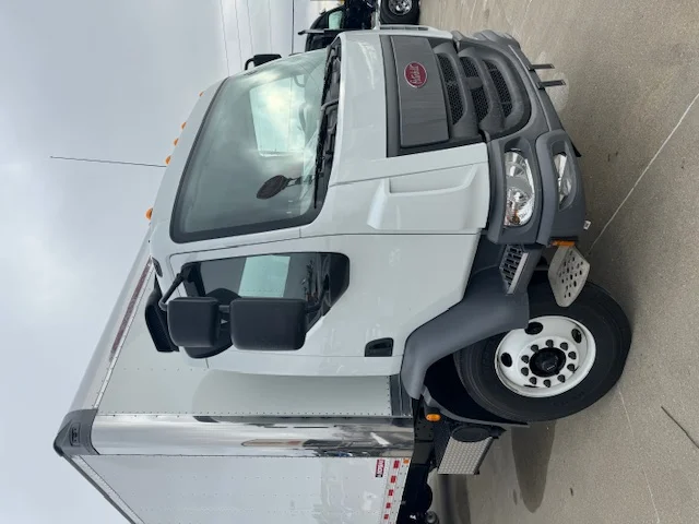 2024 Peterbilt 220EV in Council Bluffs, IA — photo 11