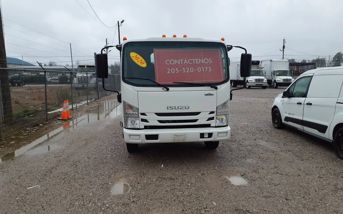 2020 Isuzu NRR in Birmingham, AL — photo 2