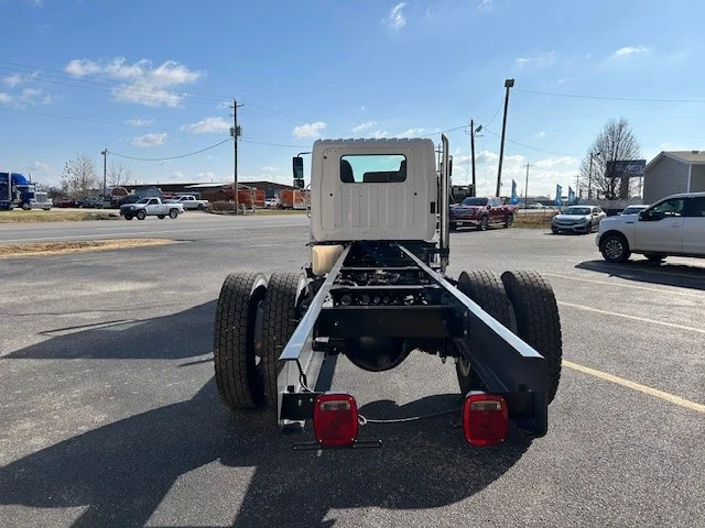 2025 Hino L7 in Lowell, AR — photo 6