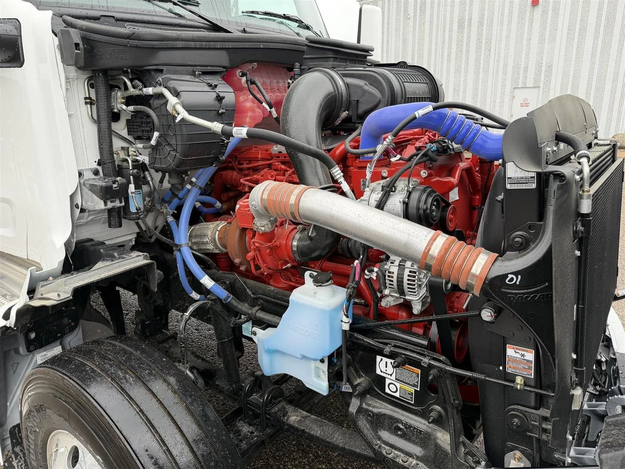 2027 Peterbilt 579 in Eau Claire, WI — photo 6