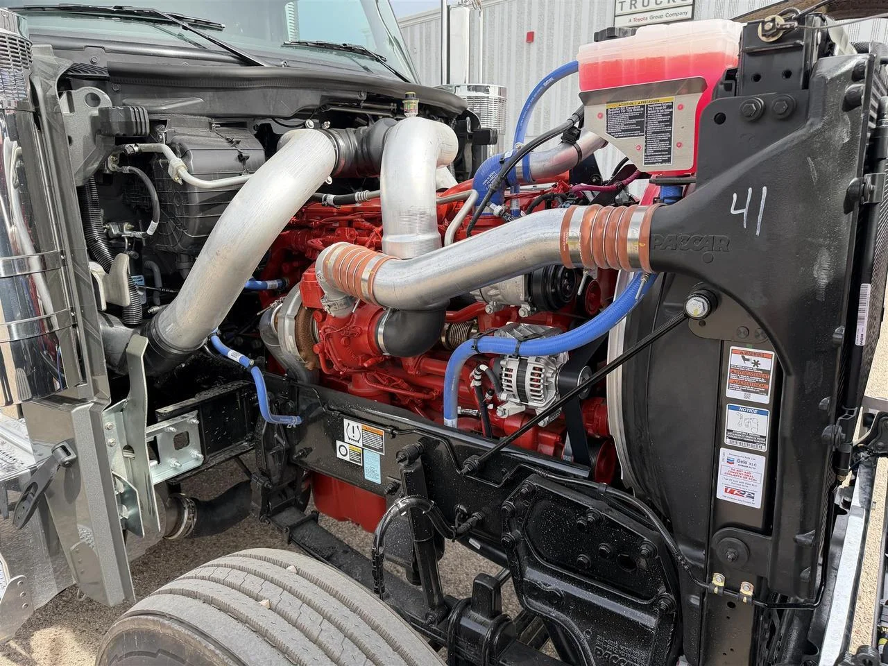 2027 Peterbilt 589 in Eau Claire, WI — photo 5