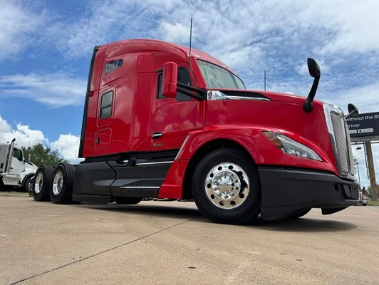 2023 Kenworth T680 in Dallas, TX