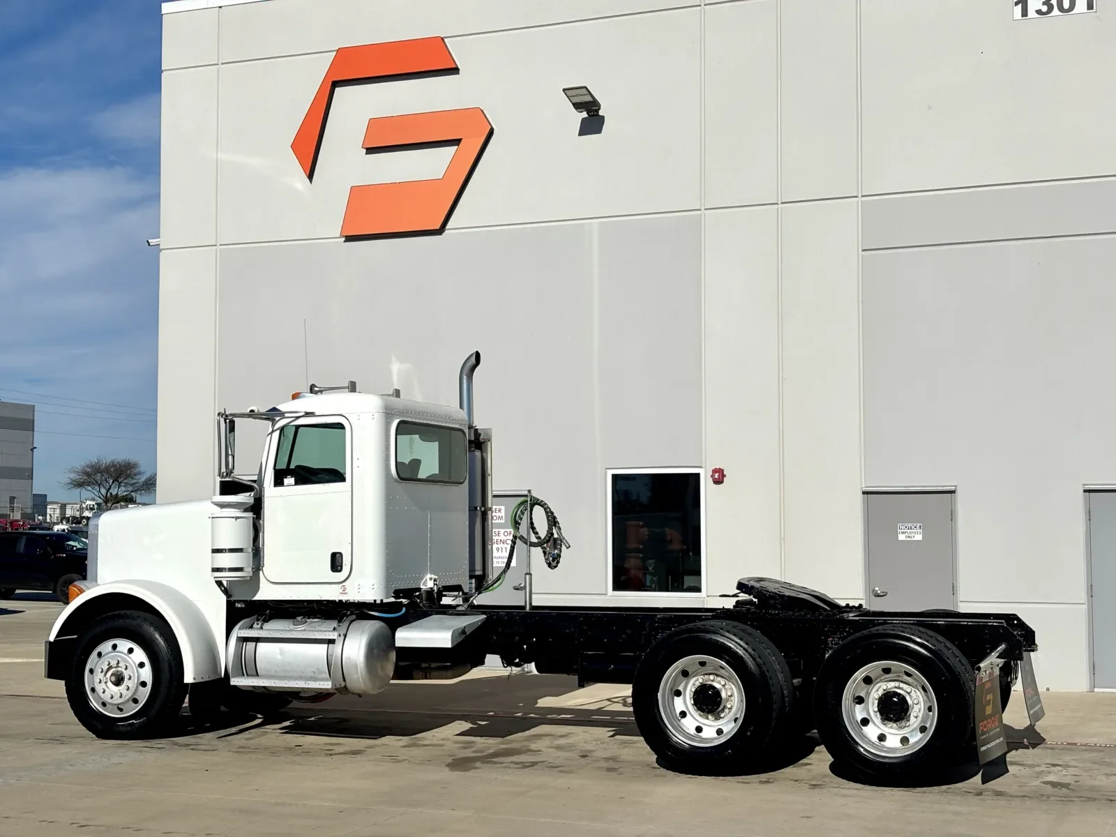 2007 Peterbilt in Hutchins, TX — photo 6