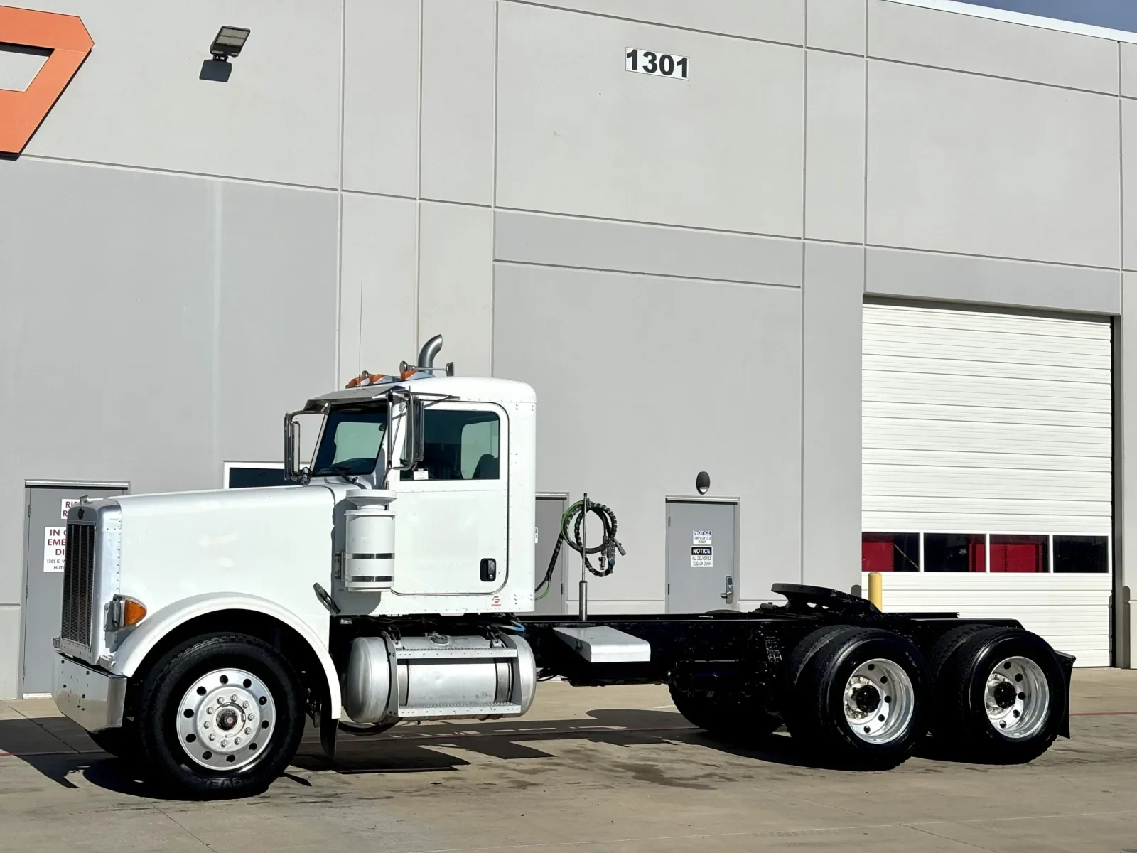 2007 Peterbilt in Hutchins, TX — photo 2