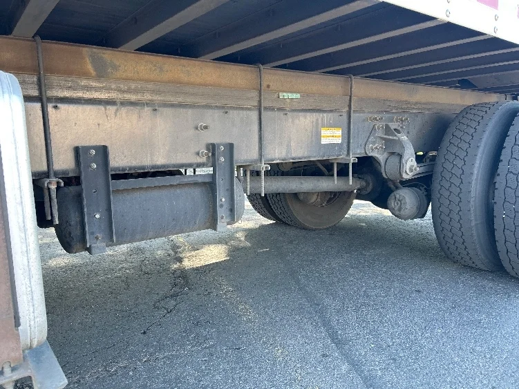 2020 Hino 268 in Clackamas, OR — photo 5