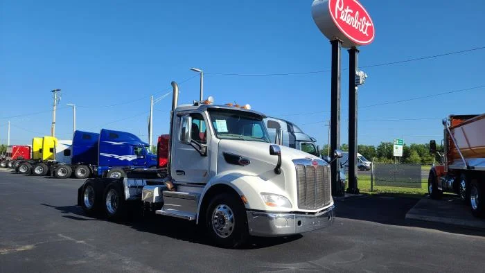 2020 Peterbilt 579 — photo 11