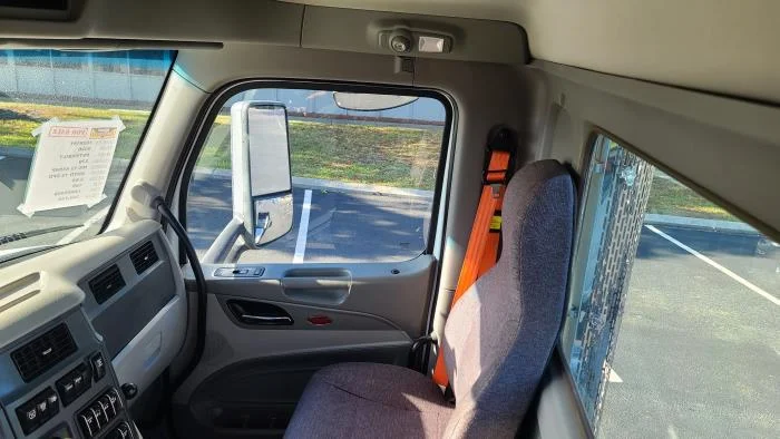 2020 Peterbilt 579 — photo 17