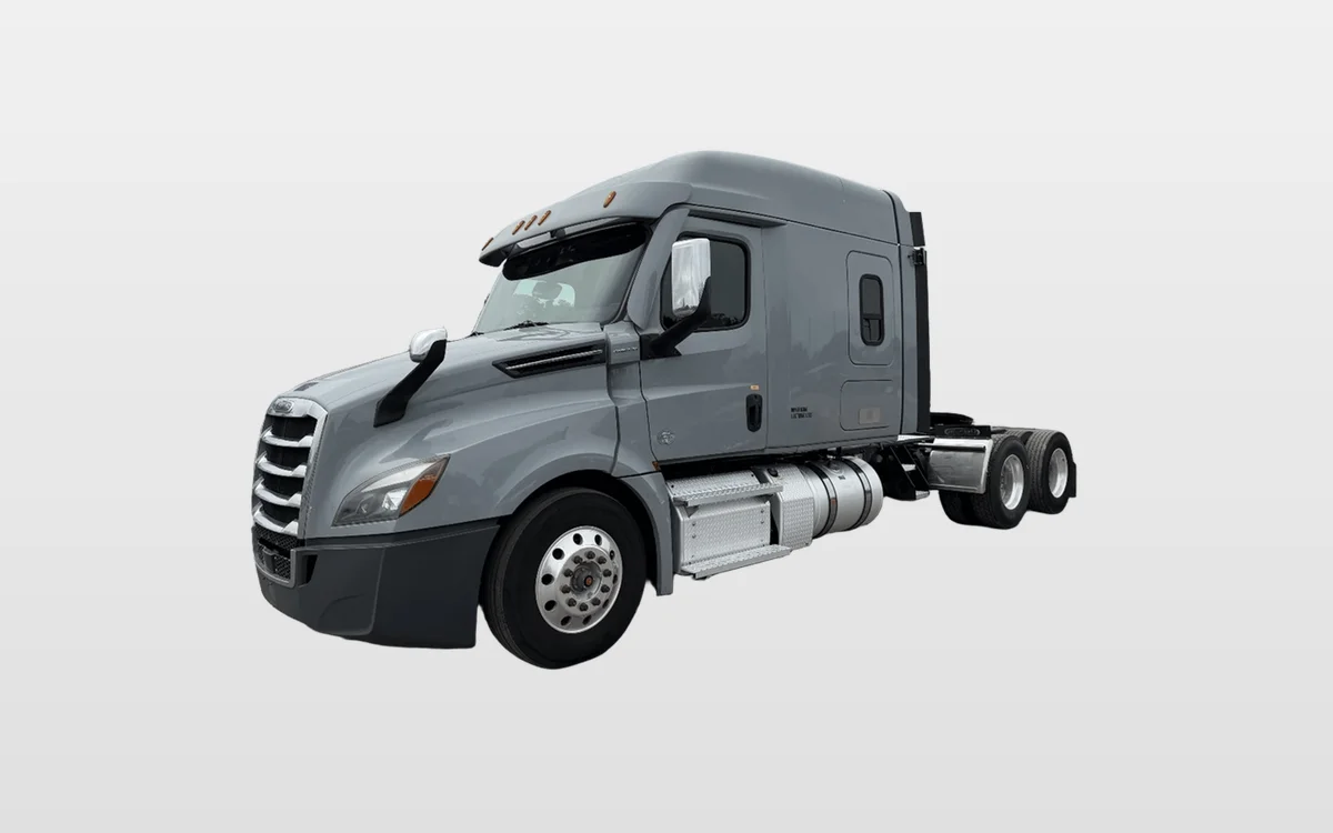 2020 Freightliner Cascadia - image 1