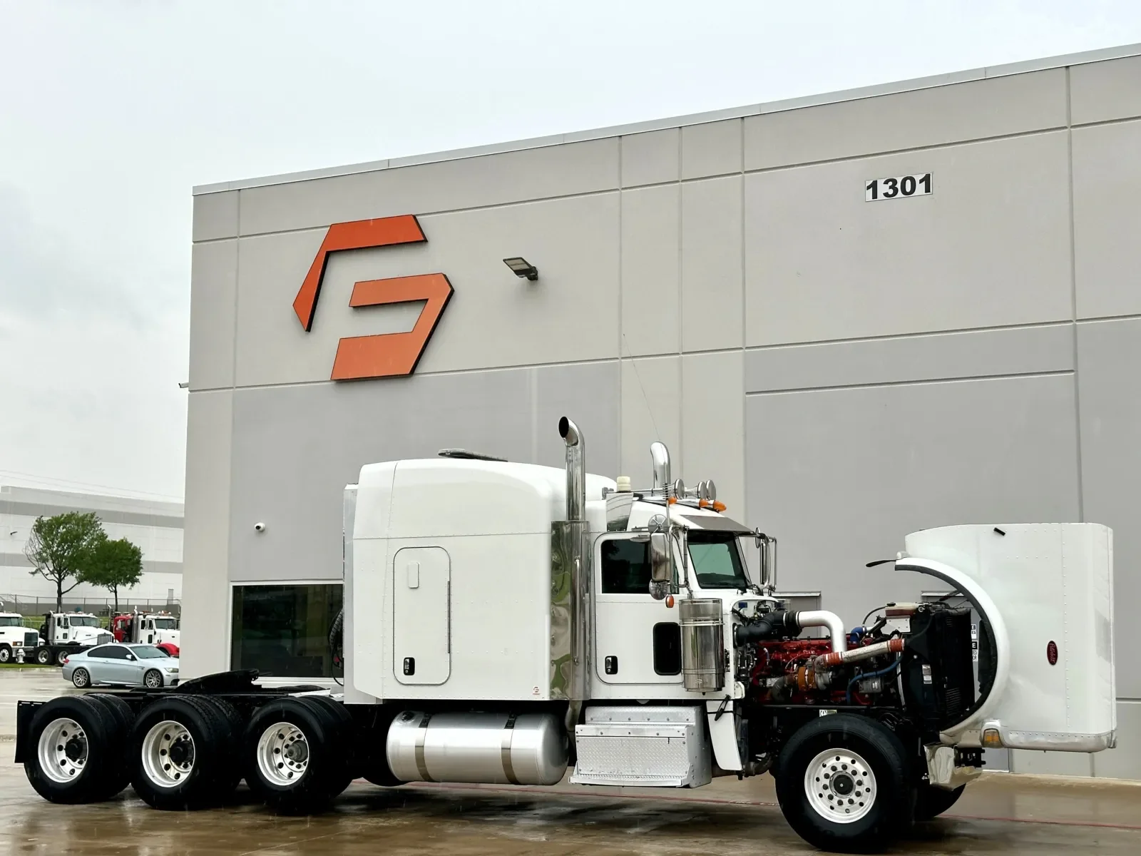 2016 Peterbilt 389 in Hutchins, TX — photo 8