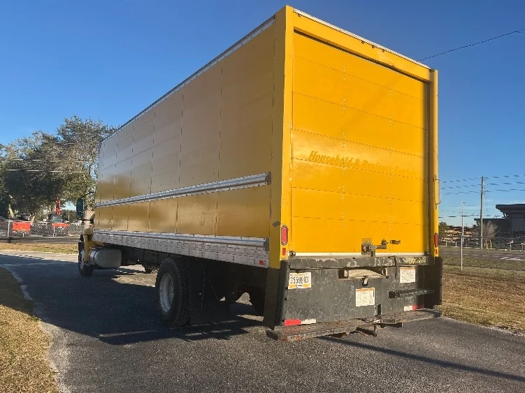 2021 International MV in Ocala, FL — photo 6
