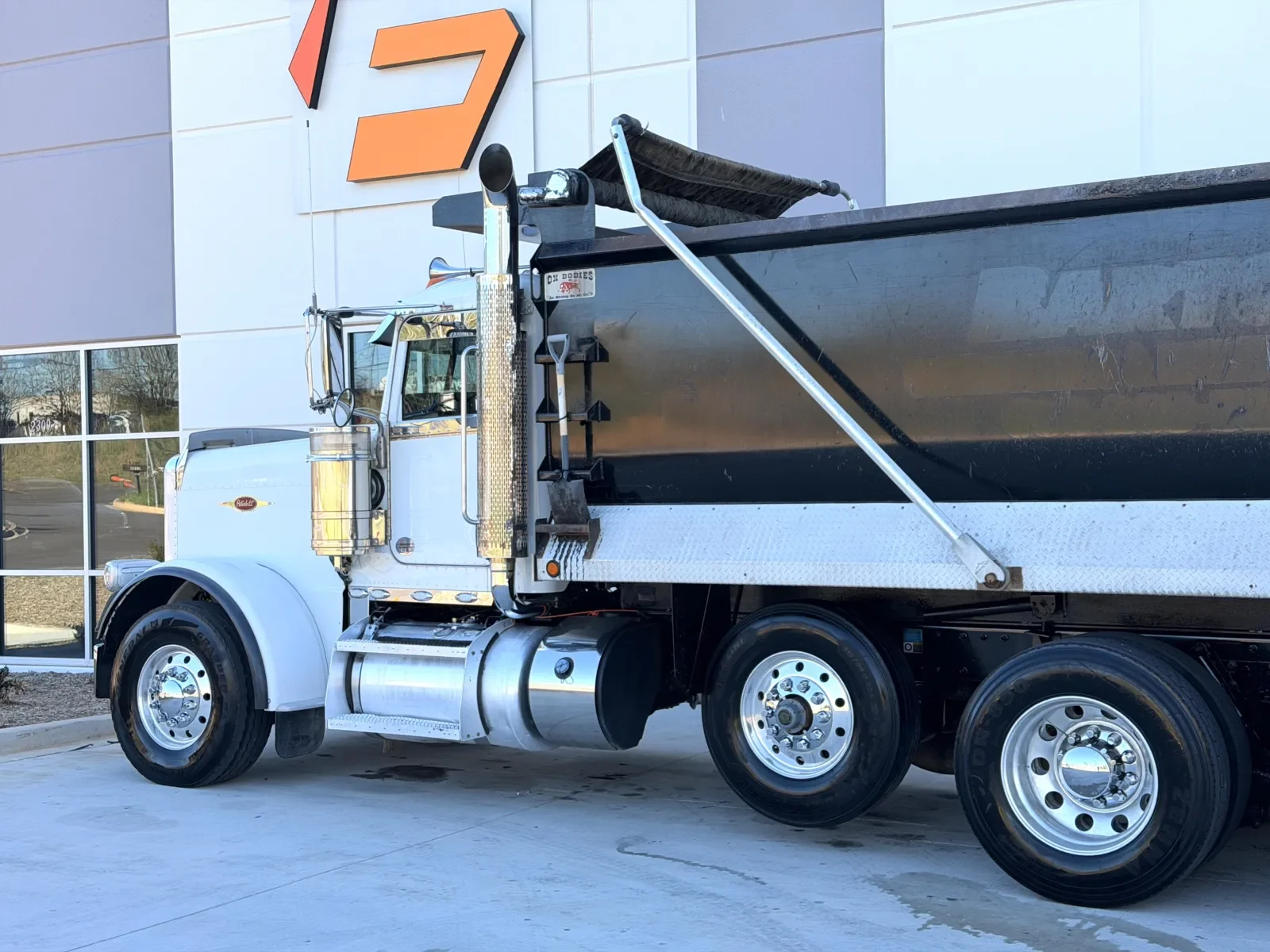 2021 Peterbilt 389 in Greer, SC — photo 9