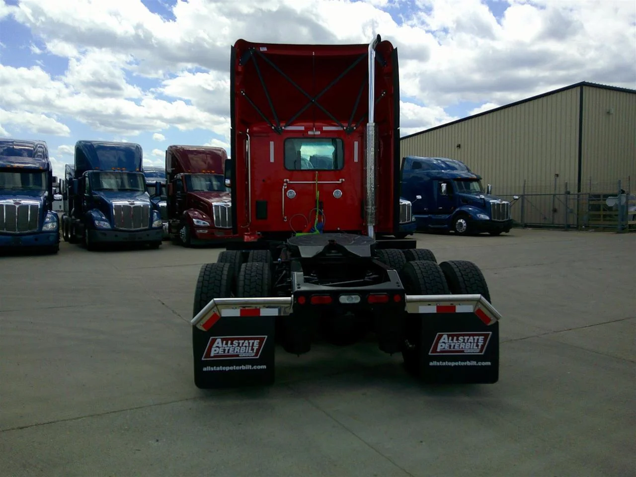 2027 Peterbilt 579 in Fargo, ND — photo 6