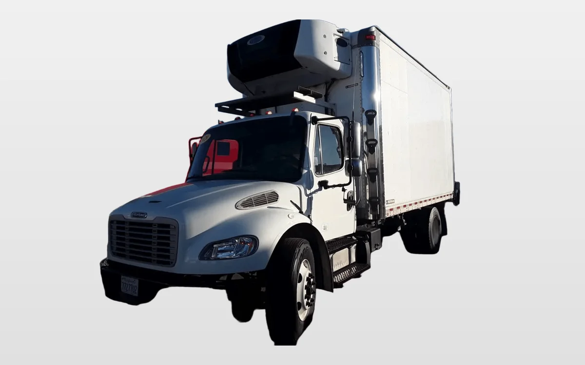 2020 Freightliner M2 106 - image 1
