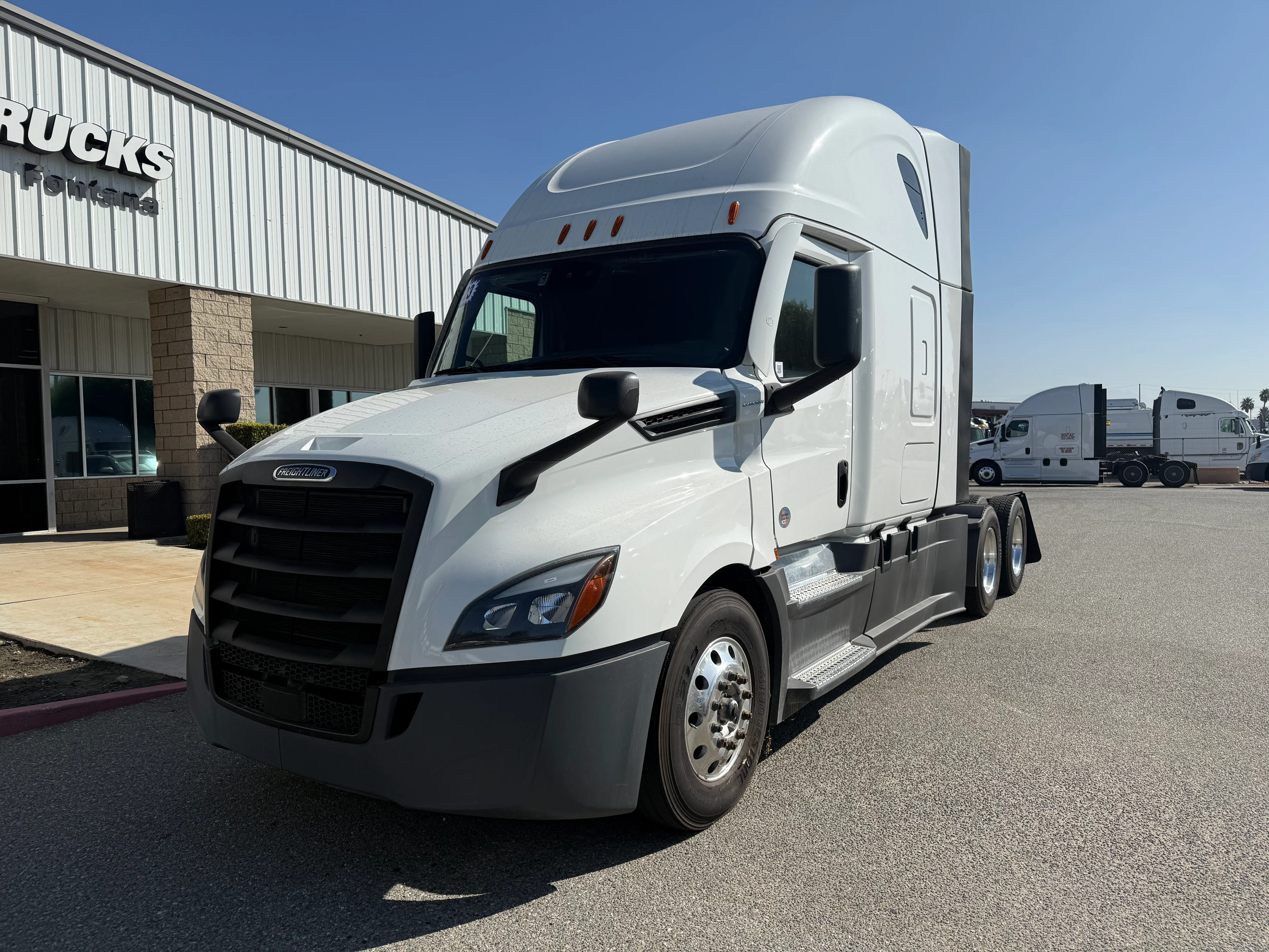 2023 Freightliner Cascadia in Fontana, CA