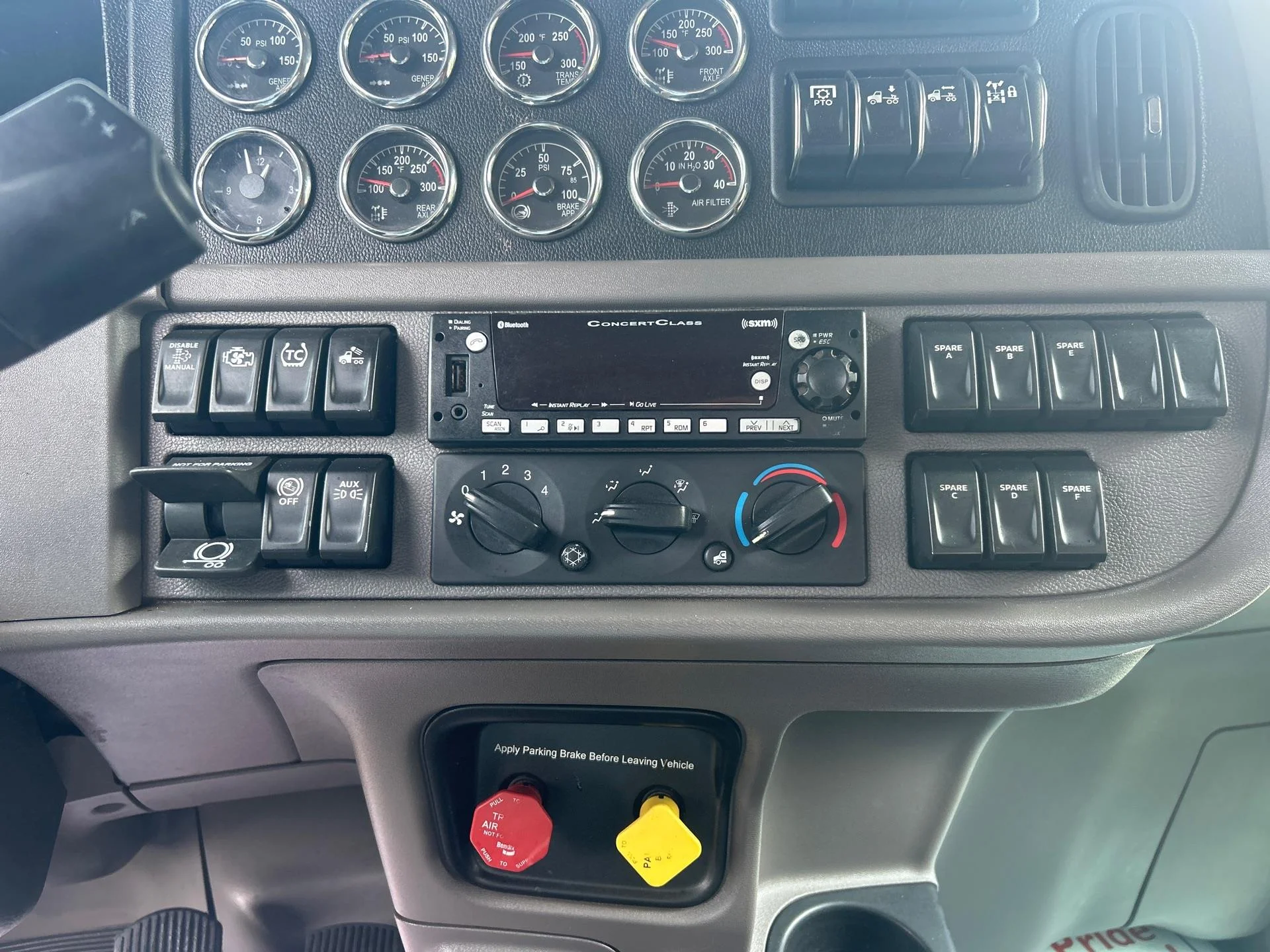 2024 Peterbilt 389 in Zanesville, OH — photo 20