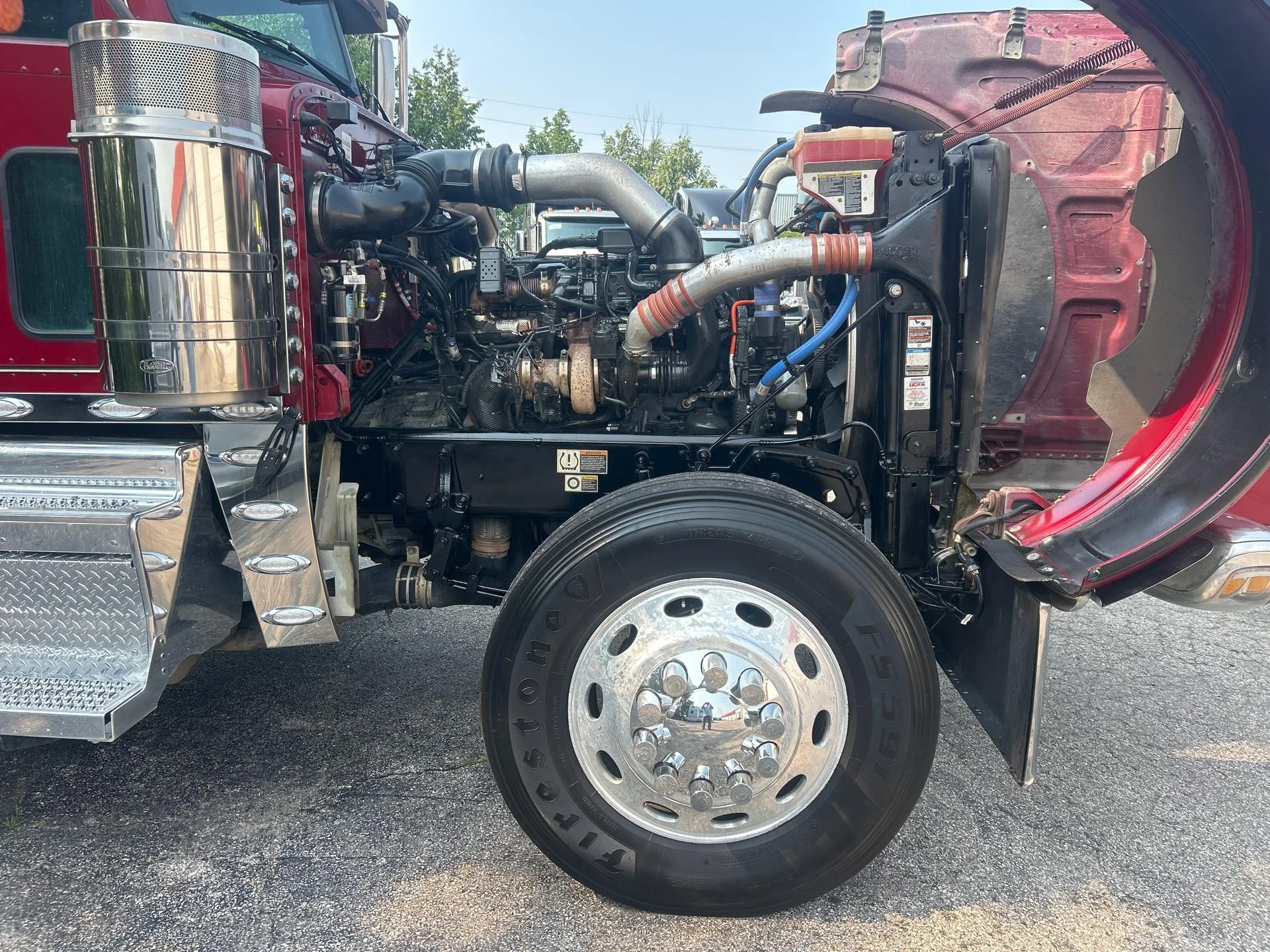2024 Peterbilt 389 in Zanesville, OH — photo 14