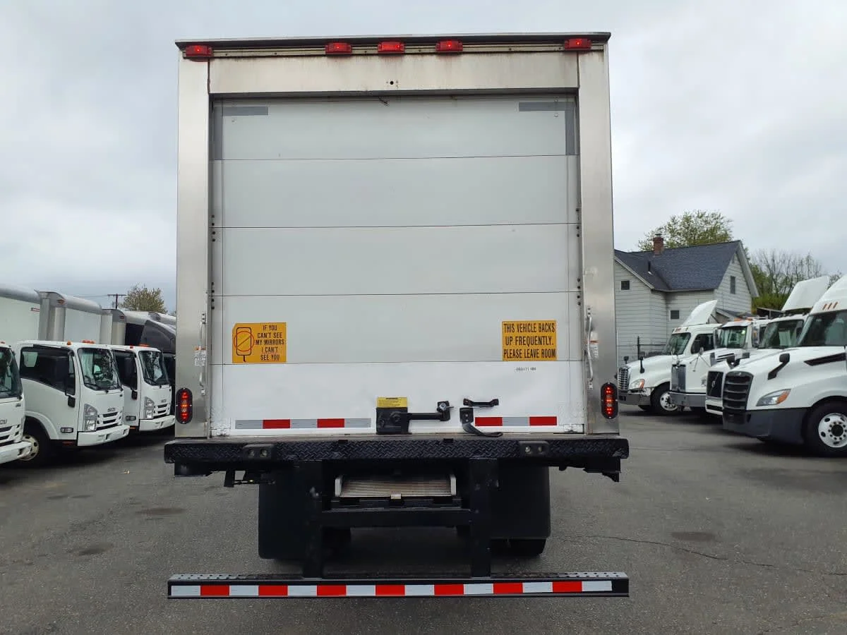 2017 Freightliner M2 106 in Springfield, MA — photo 5