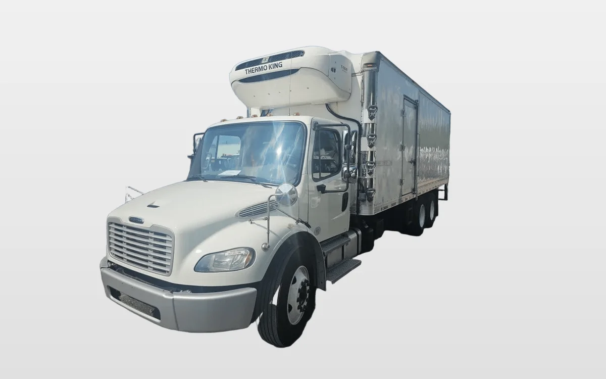 2019 Freightliner M2 106 - image 1