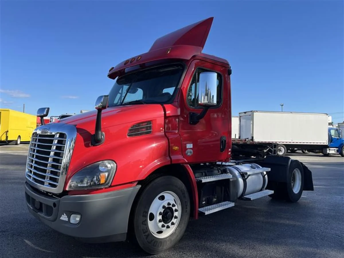 2019 Freightliner Cascadia in Beltsville, MD