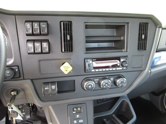 2025 Peterbilt 537 in Mobile, AL — photo 17