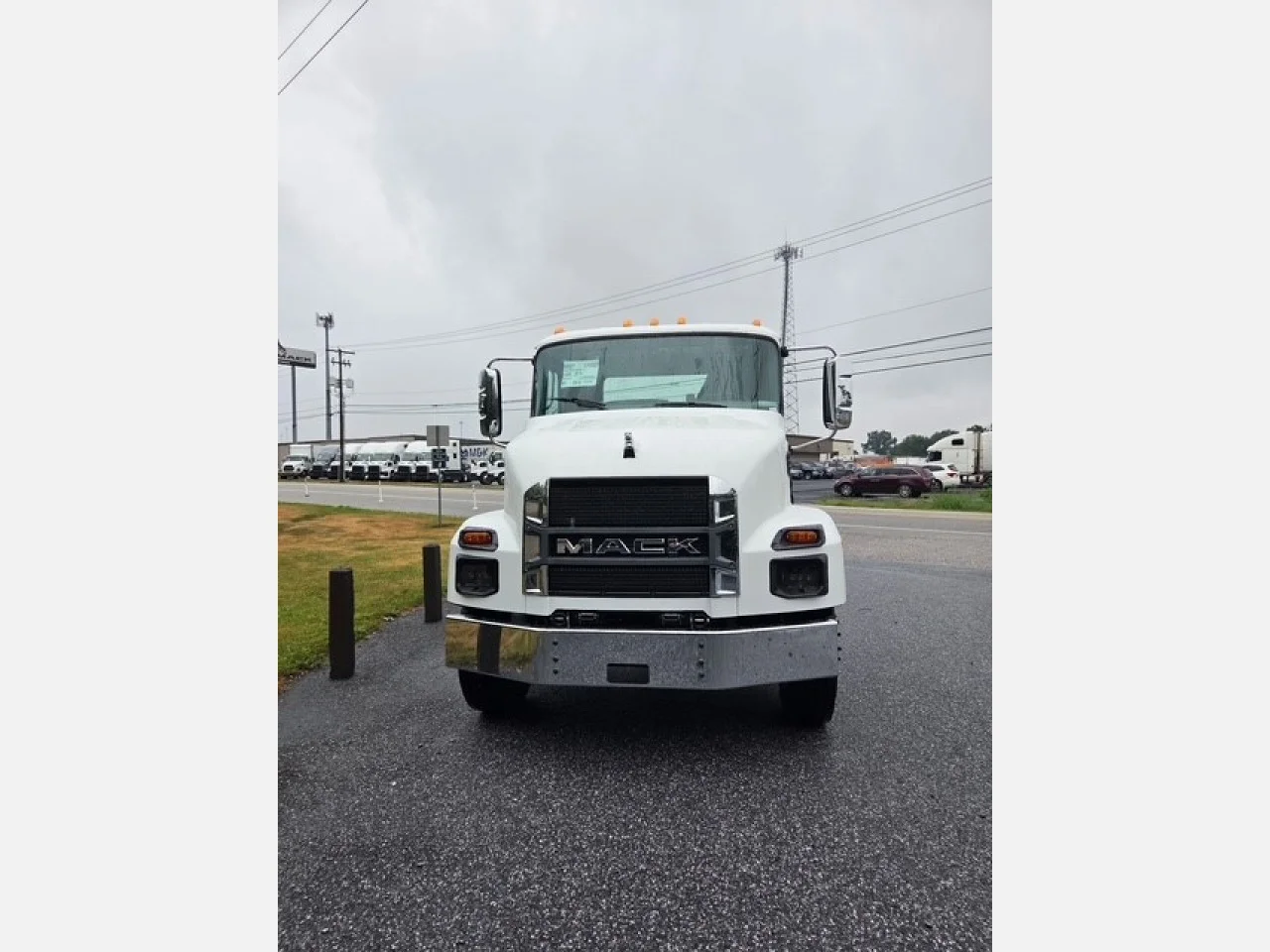 2027 Mack in Harrisburg, PA — photo 4