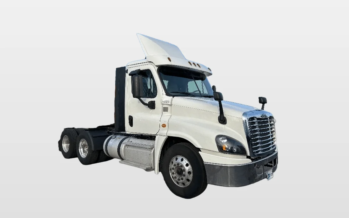 2019 Freightliner - image 1
