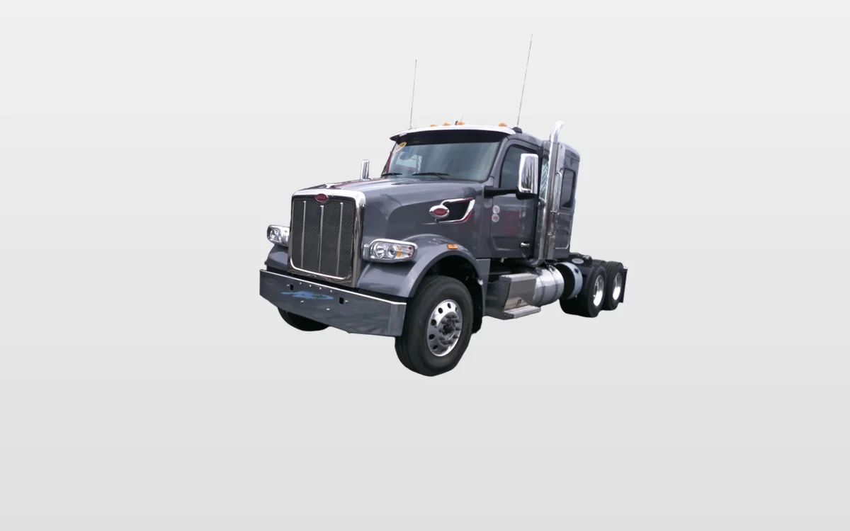 2025 Peterbilt 567 - image 1