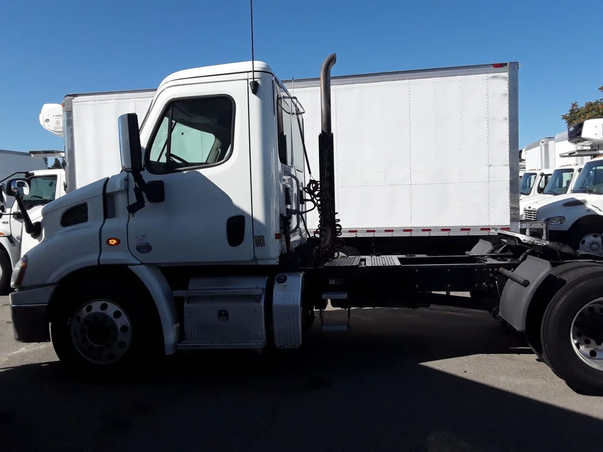 2018 Freightliner Cascadia in Montebello, CA