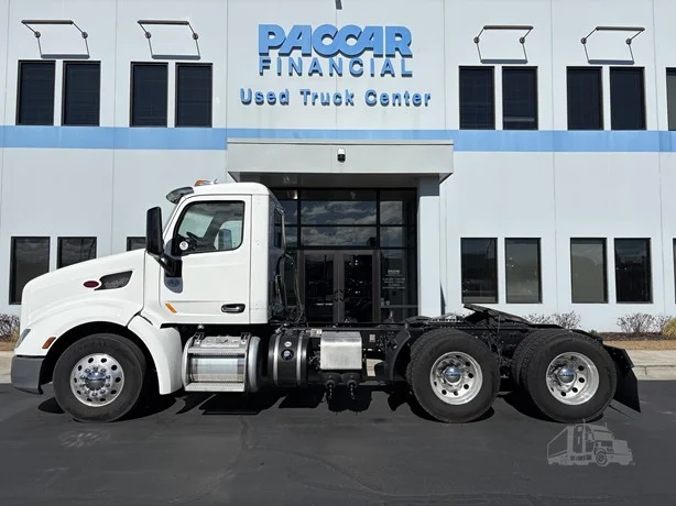 2021 Peterbilt 579 in Salt Lake City, UT — photo 6