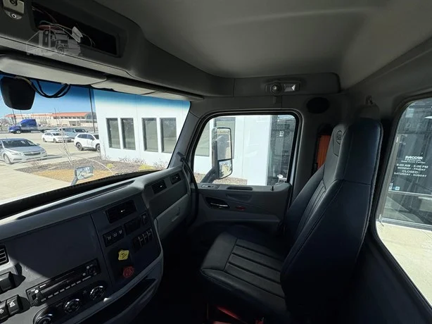 2021 Peterbilt 579 in Salt Lake City, UT — photo 14