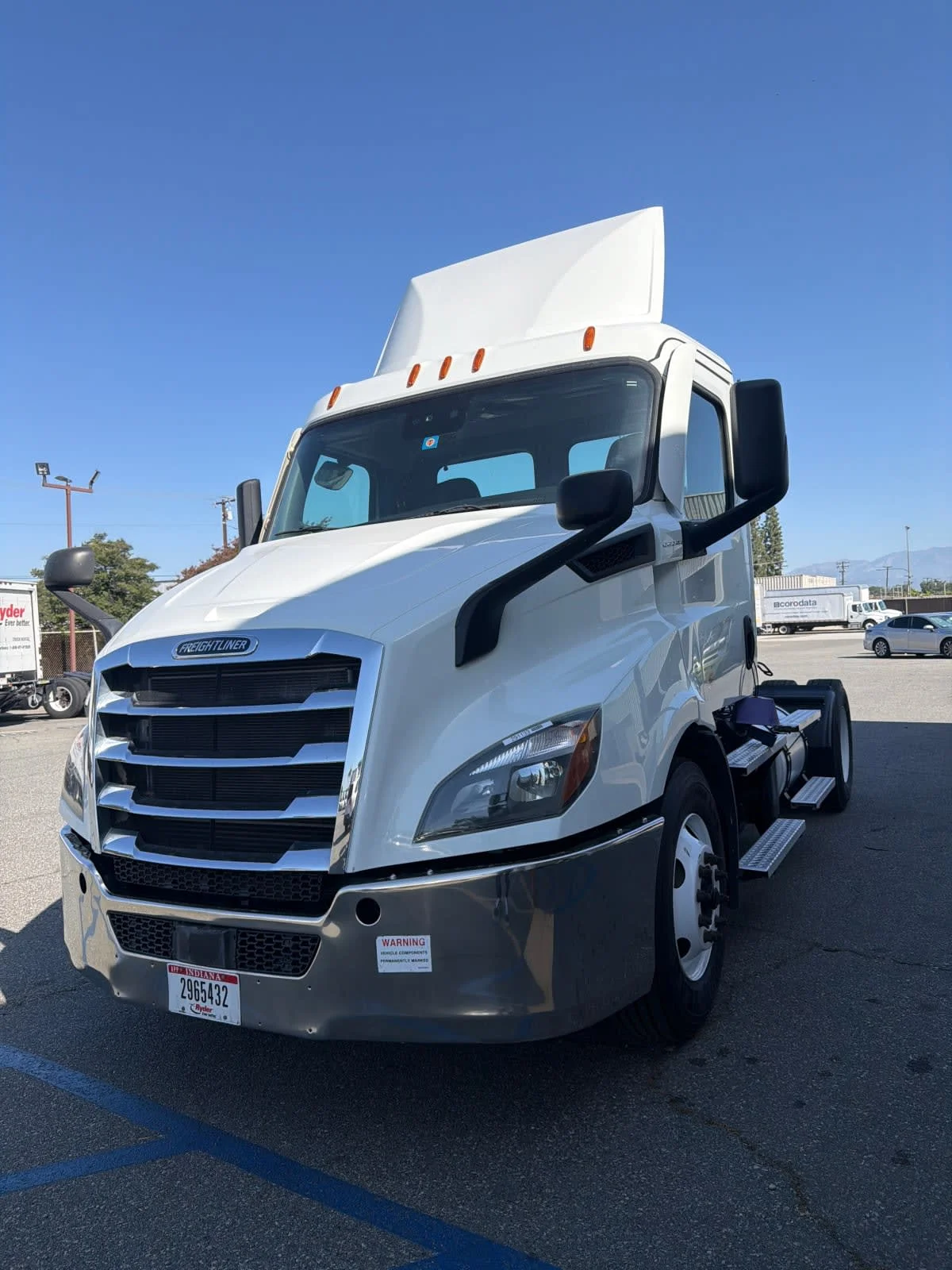 2020 Freightliner Cascadia in Pomona, CA