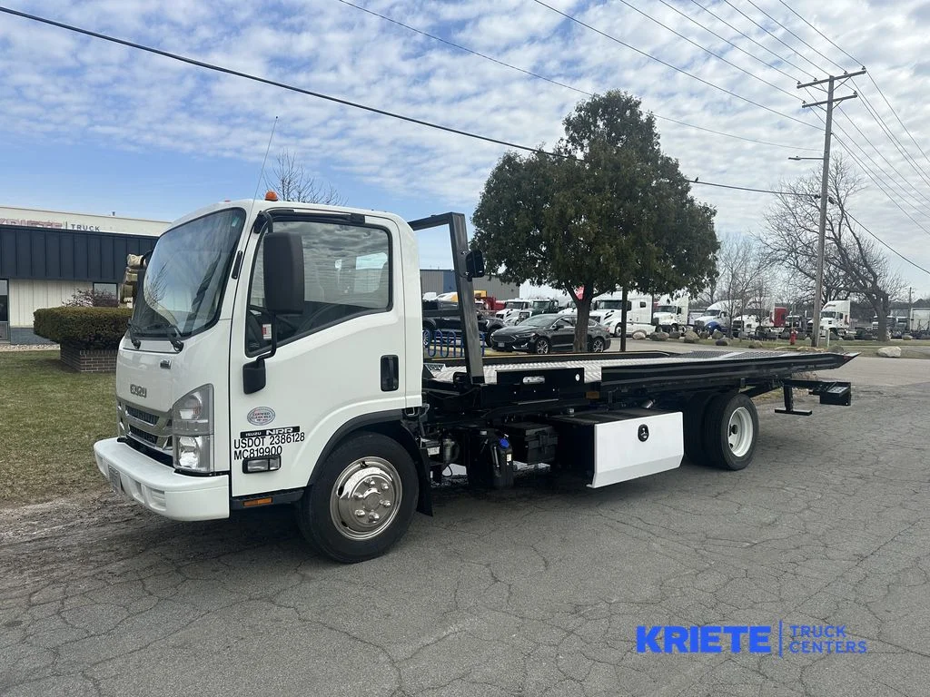 2022 Isuzu NPR
