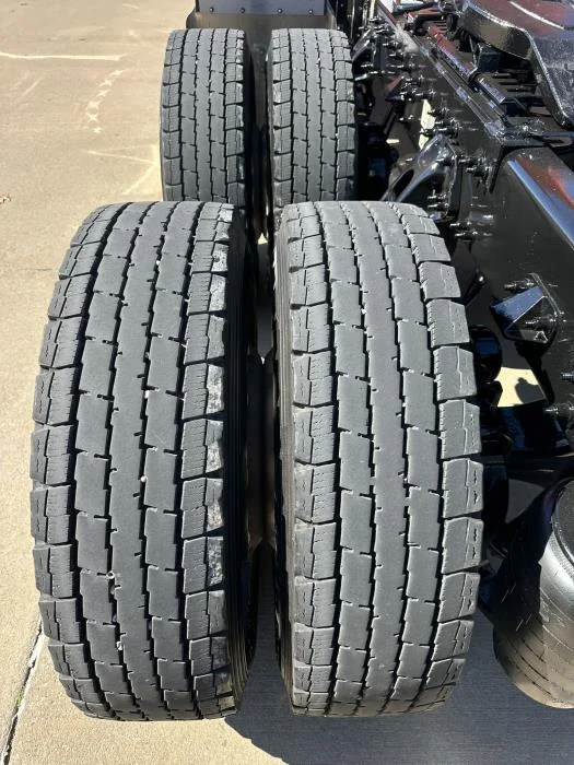 2024 Peterbilt 389 - image 15