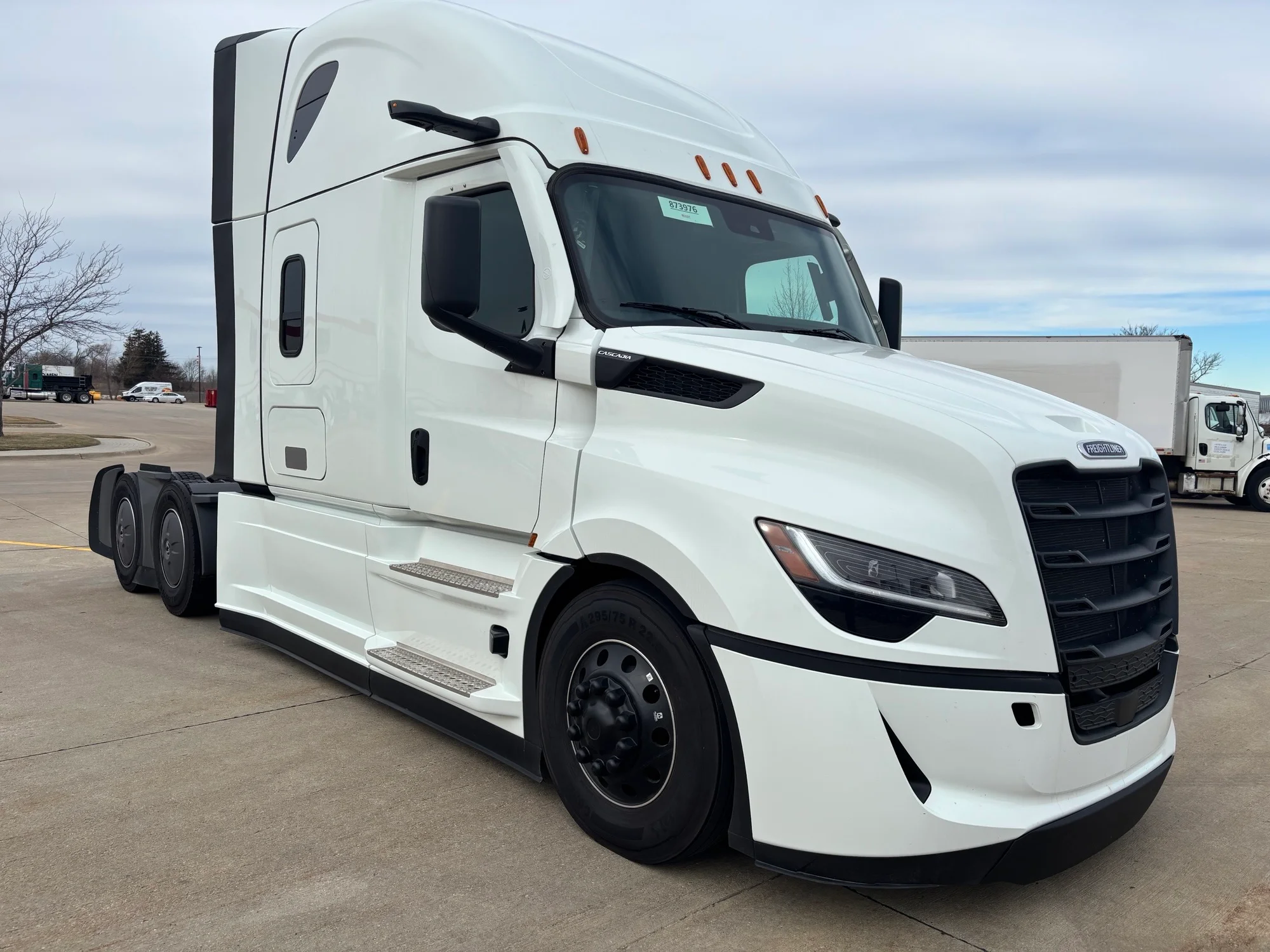 2026 Freightliner Cascadia in Dubuque, IA — photo 3