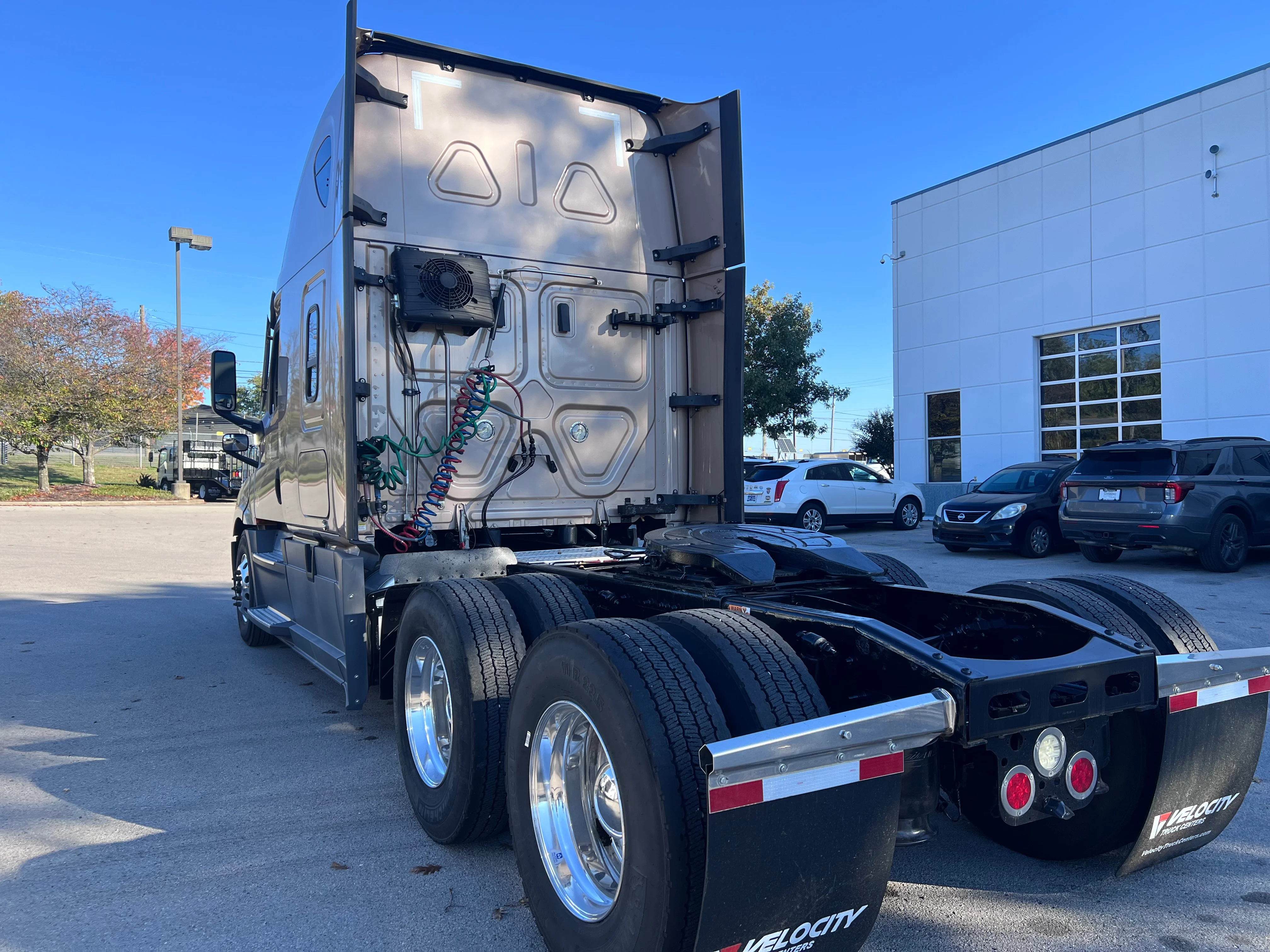 2021 Freightliner Cascadia in Nashville, TN — photo 7