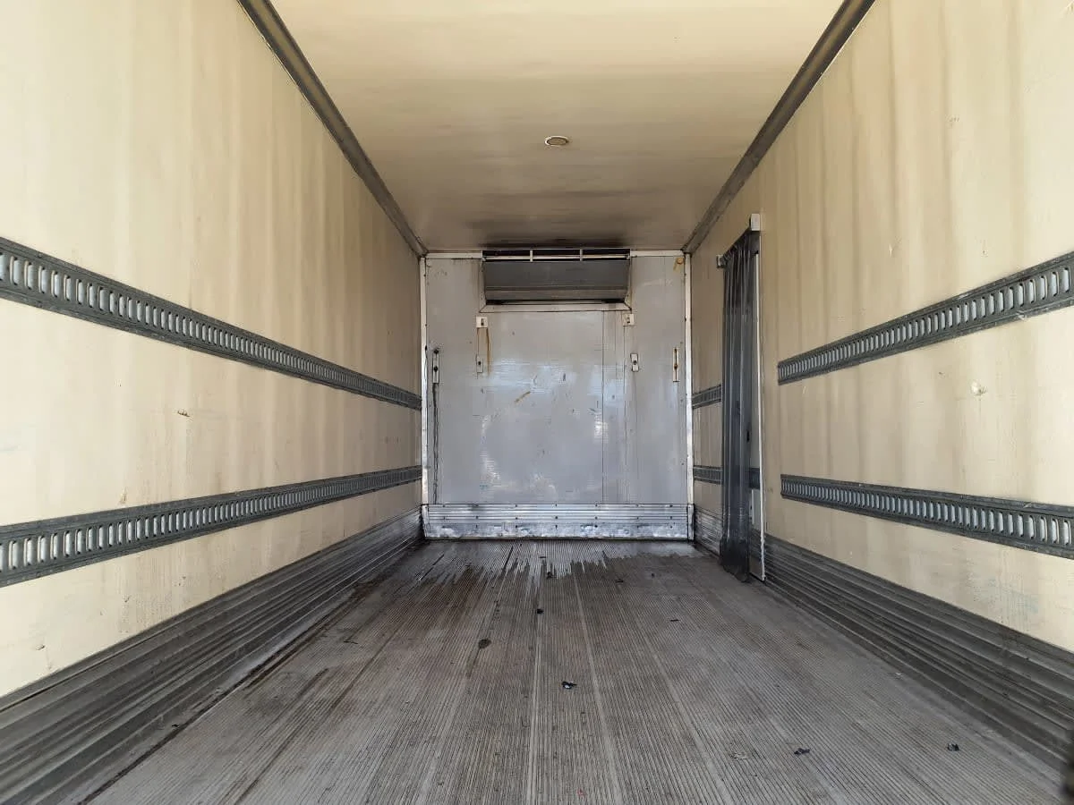 2018 International 4300 in Miami, FL — photo 9